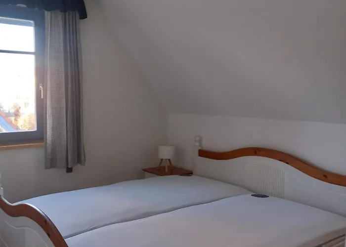 Ferienhaus Sommertraum - Kinderfreundlich - 3 Schlafzimmer, Garten, Bad Und G-Wc, Kaminofen