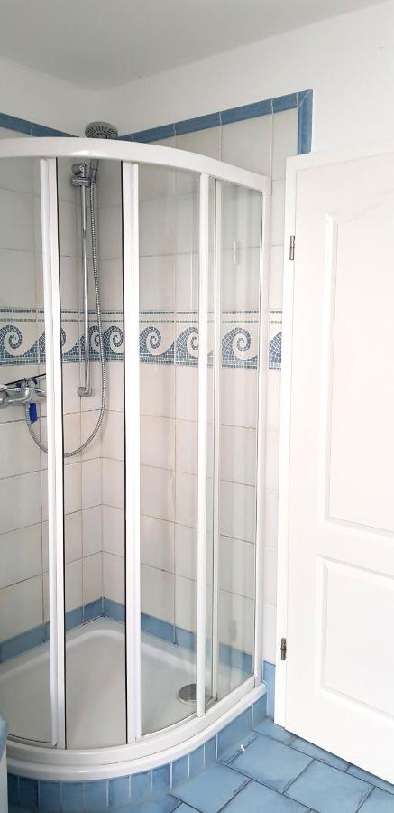 Sommertraum - Kinderfreundlich - 3 Schlafzimmer, Garten, Bad Und G-wc, Kaminofen * Zingst